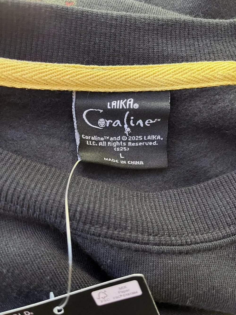 Coraline Women’s Sweatshirt Large NWT
